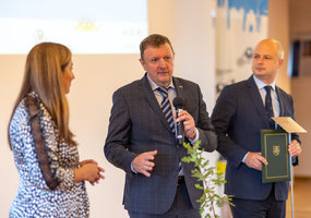 assoc_image