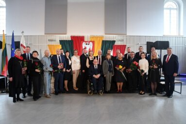 Įvyko pirmasis naujai išrinktos 2023-2027 m. kadencijos Joniškio rajono savivaldybės tarybos posėdis