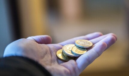 Prašyti išmaldos viešose vietose ar ją duoti, aukoti – viešosios tvarkos pažeidimas