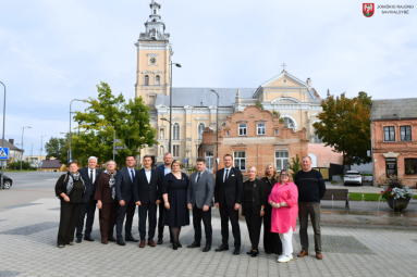 Joniškyje lankėsi LR ekonomikos ir inovacijų ministras Edvinas Grikšas su komanda